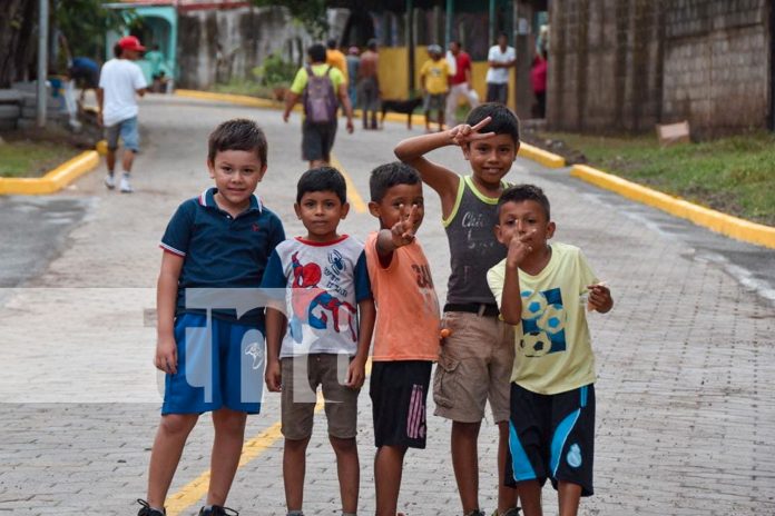 Foto: ¡Transformación en Granada! Familias de Pancasán estrenan 200 metros de adoquinado/TN8