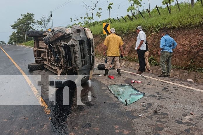 Foto: Vuelco de camioneta dejó una persona lesionada en la Costa Caribe Sur/TN8