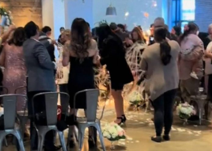 Foto: Novia sufre tremendo susto en su boda /cortesía