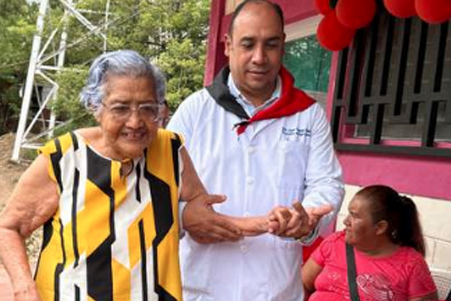 Foto: Tres partos atendidos con éxito en la Mega Feria de Salud para la Mujer en Somoto/TN8