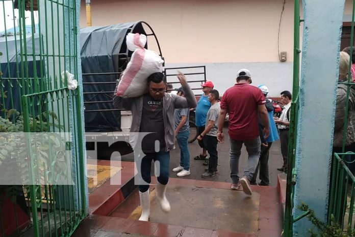 Foto: Llegan 439 paquetes alimenticios a familias necesitadas en Nandaime/TN8