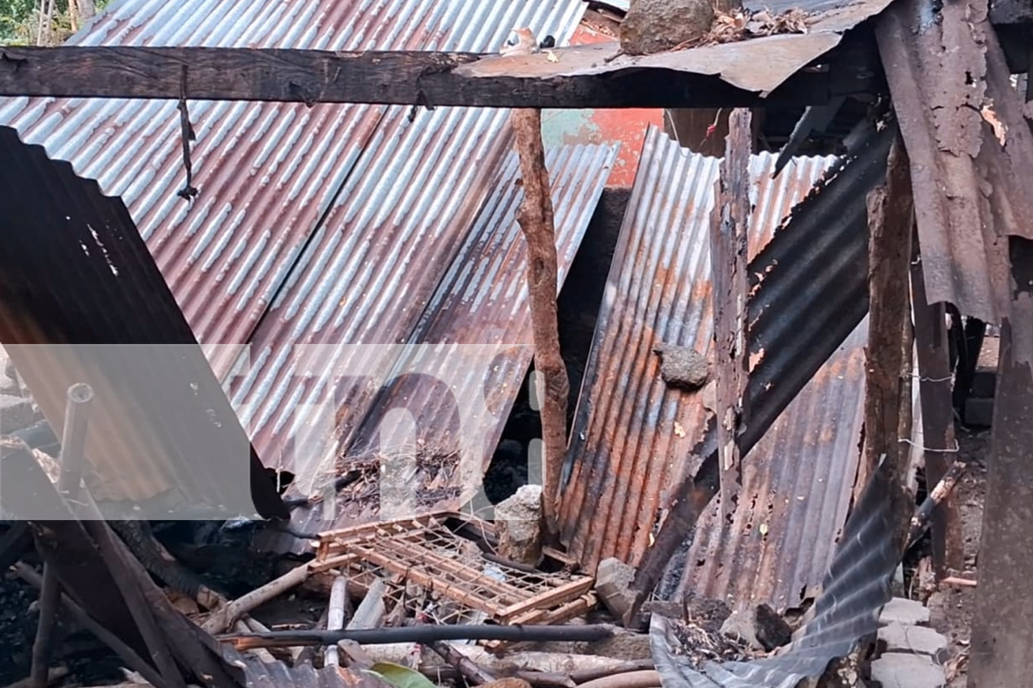 Humilde familia de barrio Sinaí, Carazo pierde parte de su vivienda en incendio