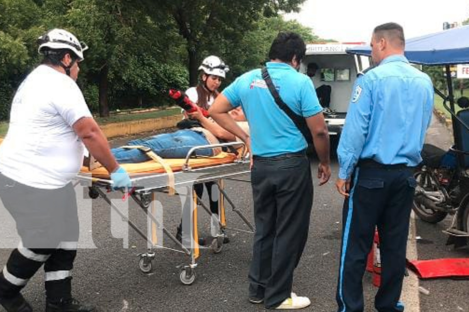 Foto: Trágico vuelco de mototaxi en kilómetro 40 de Carretera Granada-Masaya/TN8