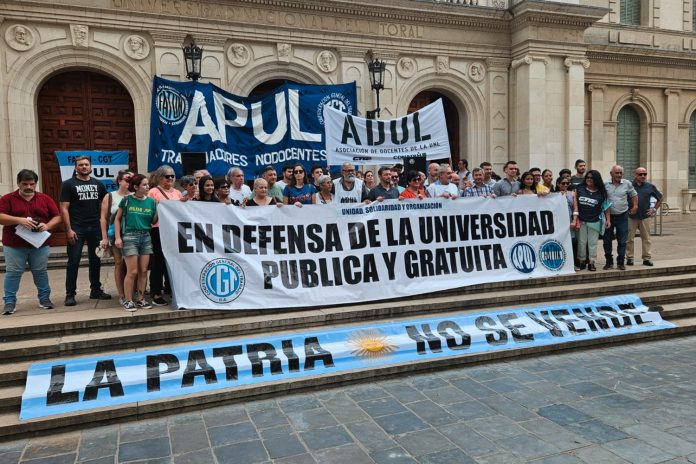 Foto: Docentes protestan en Argentina /cortesía