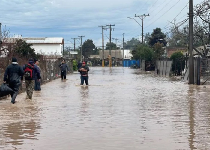 Foto: 4.000 damnificados por intenso temporal en Chile /Cortesía