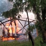 Foto: Incendio consume choza en cercanías del puente Panmuca en Juigalpa, Chontales/TN8