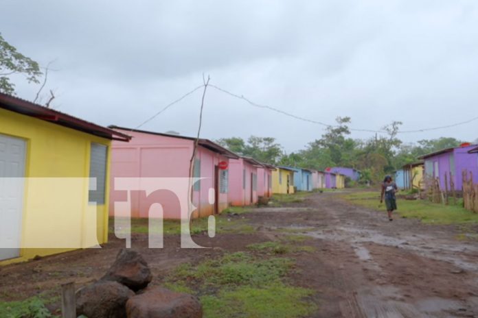 Foto: Avances de los programas habitacionales del INVUR en el Caribe Sur de Nicaragua/TN8