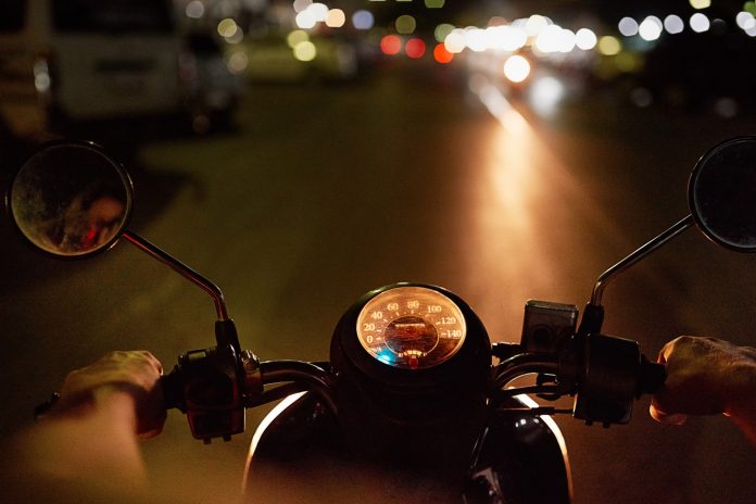 Foto: Motociclista se rinde ante la muerte tras chocar con un semoviente en la vía / TN8