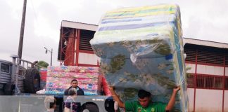 Foto: Entrega de kits de emergencia por lluvias en Chinandega / TN8