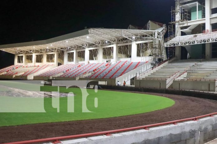 Foto: Estadio de béisbol en León / TN8