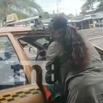 Foto: Agresión de una mujer a un motociclista en Managua / TN8