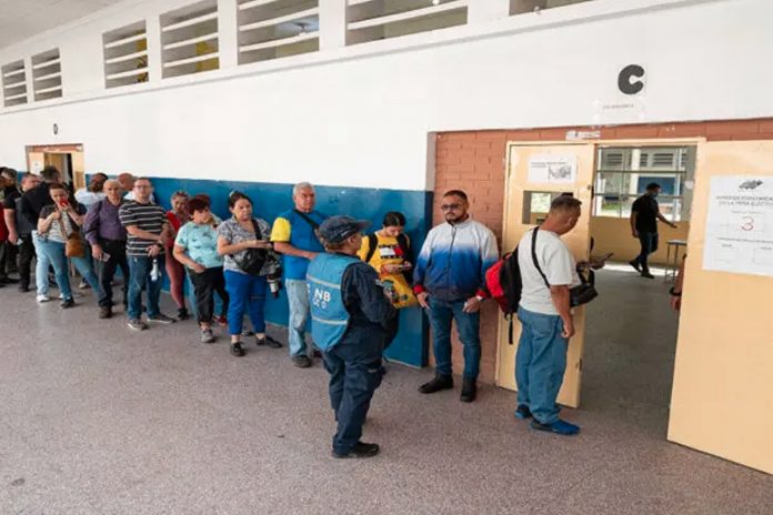 Foto: Inician las Elecciones Presidenciales en Venezuela/Cortesía