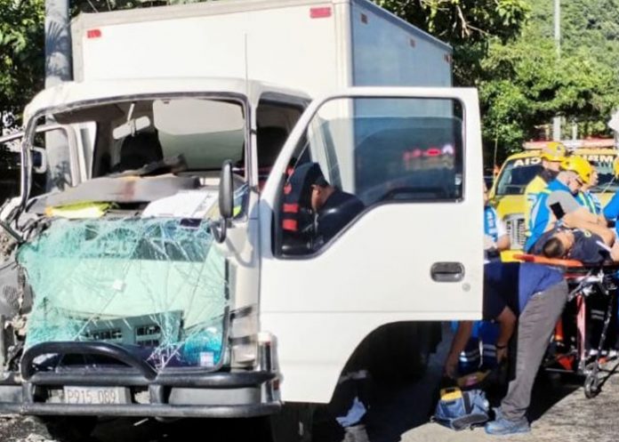 Foto: Accidente en El Salvador /cortesía