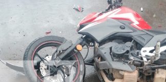 Foto: Dos jóvenes heridos tras choque de motocicleta en Rivas/TN8