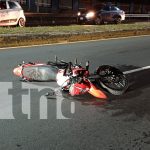 Foto: Mujer pierde pierna tras Impacto de motocicleta en Carretera a Masaya/TN8