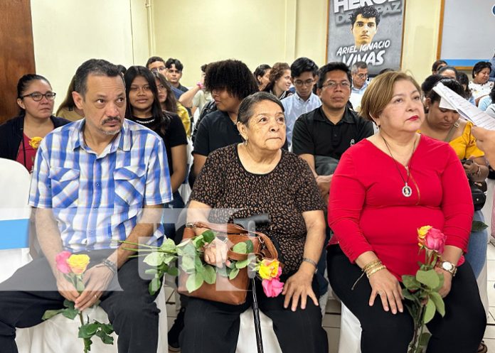 Nicaragua conmemora el aniversario del joven héroe Ariel Armando Darce 