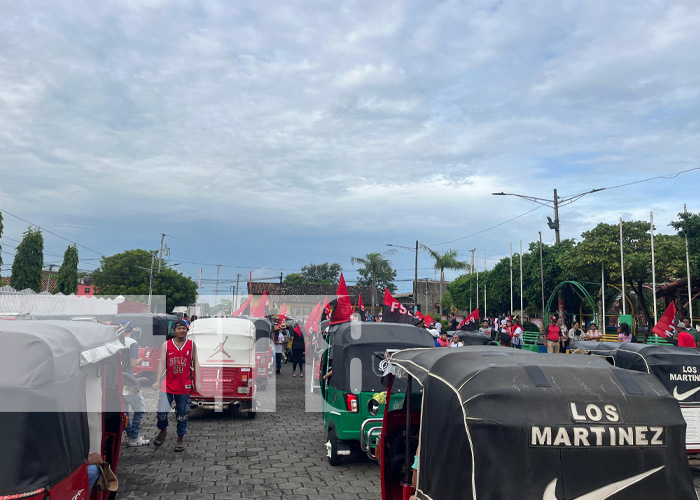 alegre caravana en conmemoración a los que ofrendaron su vida en Pancorva