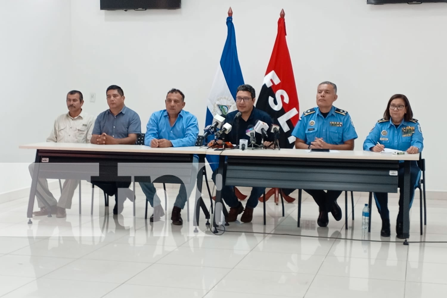 Foto: ¡Seguridad en el transporte colectivo! Continúan seminarios a conductores / TN8