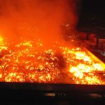 Foto: Fábrica en Turquía arde en llamas por cuarto día/Créditos