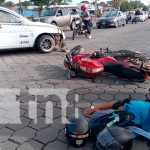 Foto: Accidente de tránsito en El Riguero, Managua, involucra a taxi y motocicleta/TN8