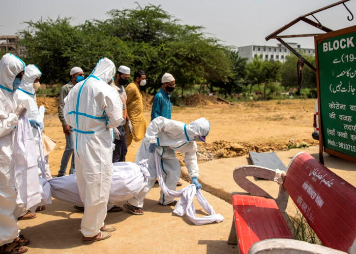 Foto: Un virus deja decenas de muertos en la India /Cortesía