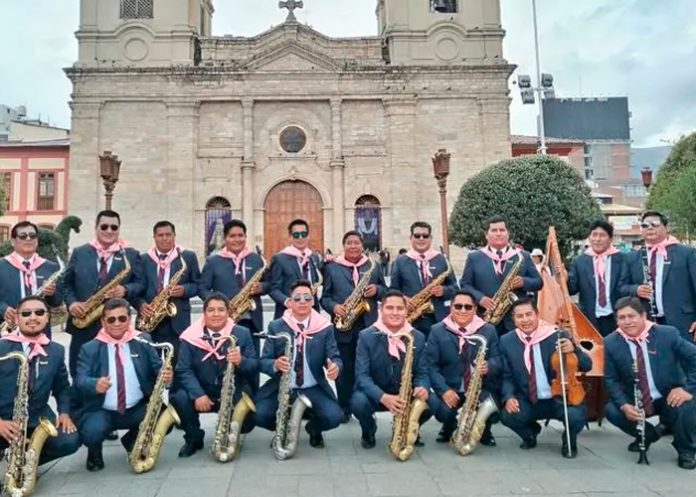 Luto en Perú: 9 miembros de un grupo musical mueren en fatal accidente