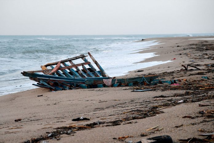 Foto: Al menos 15 muertos en naufragio de migrantes frente a Mauritania /Cortesía