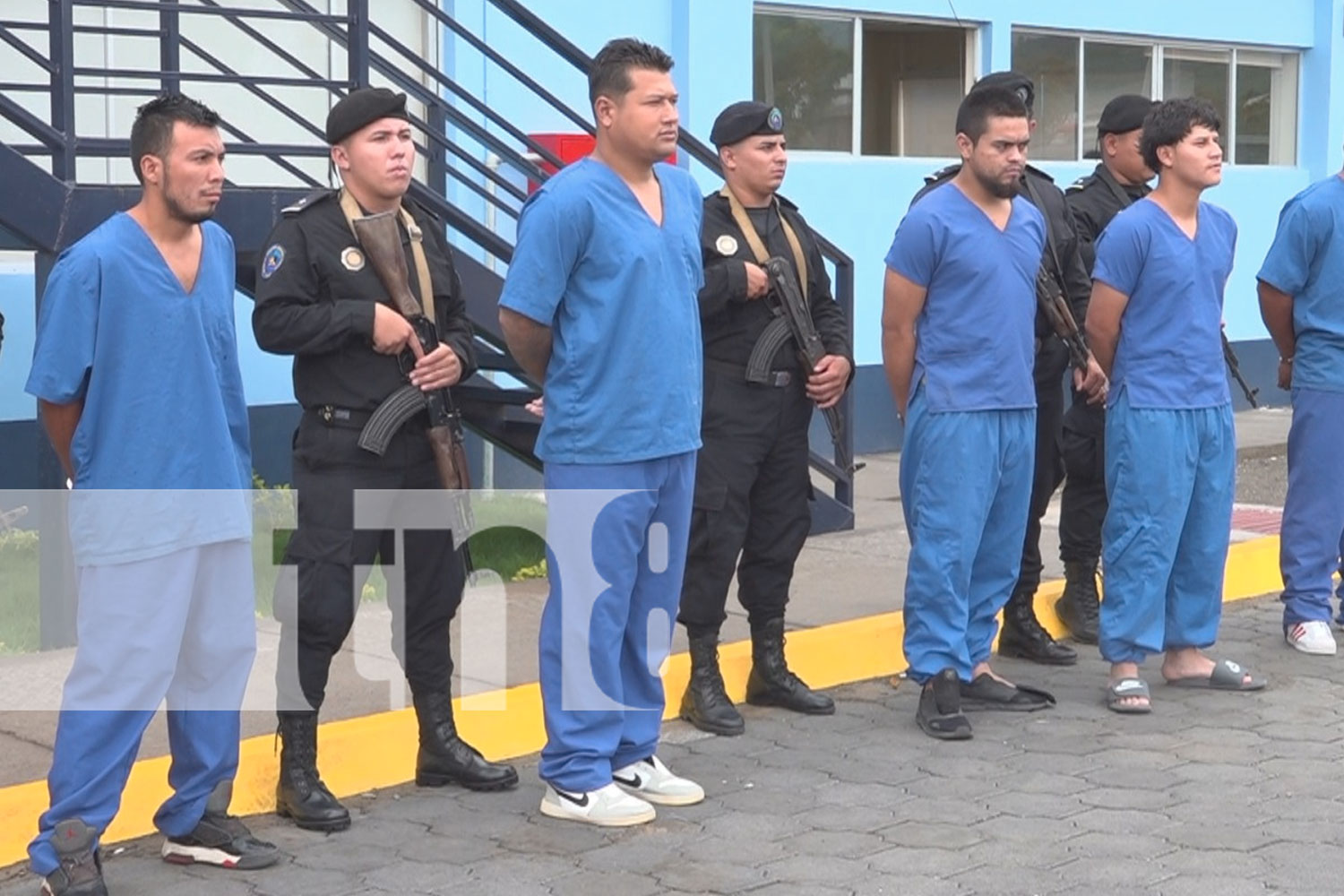 Foto: Policía y Ejército ponen mano dura contra los delitos de robos y ventas de drogas
