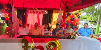 Foto: Conmemoración del mercado Virgen de Candelaria /TN8