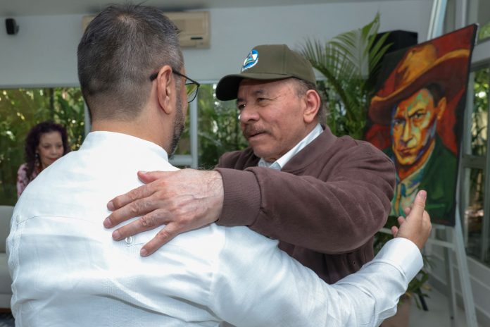 Foto: Canciller de la República Bolivariana de Venezuela, Compañero Yván Gil, fue recibido por el Presidente de Nicaragua/Cortesía