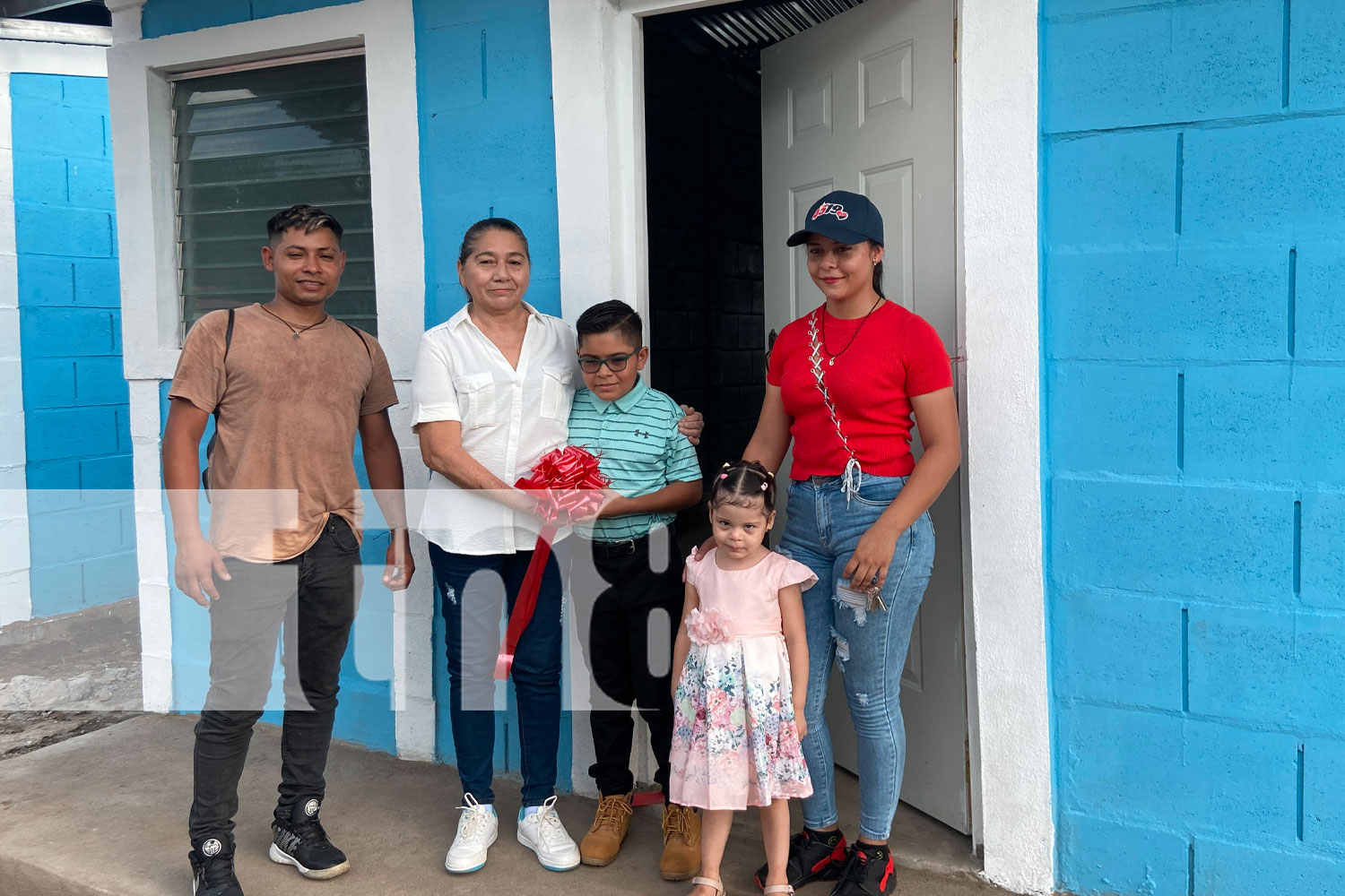 Foto: Familias reciben viviendas dignas gracias al Proyecto Bismarck Martínez en Chinandega/TN8