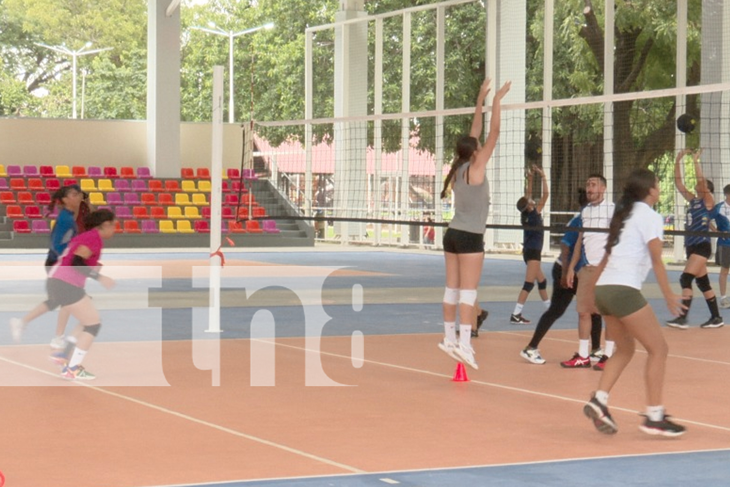 Foto: Jóvenes deportistas participarán en torneo de voleibol centroamericano en Managua/ tn8