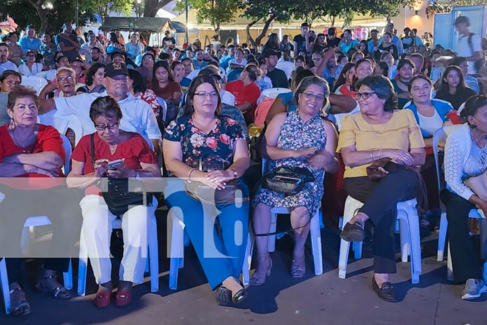 Foto: Tres días de arte, cultura y tradición en el noveno Festival Azul Darío en León/TN8