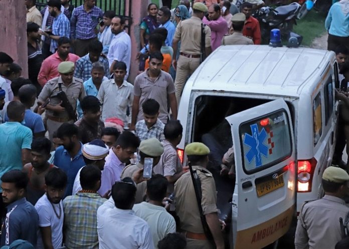 Foto: Luto y dolor en la India /cortesía