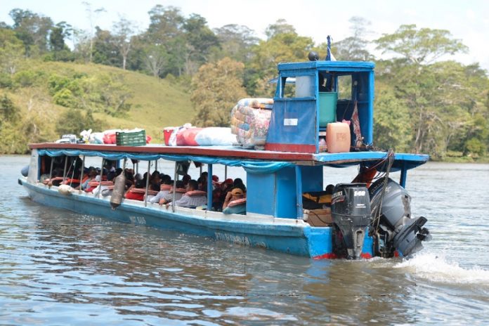 Foto: MTI Asegura navegabilidad del Río San Juan con limpieza y dragado / Cortesía