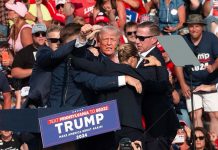 Foto: Donald Trump herido en violento ataque durante mitin electoral en Pensilvania/Cortesía