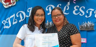 Foto: Centro Tecnológico Bidkart Muñoz en Granada celebra el Día del Estudiante Nicaragüense/TN8