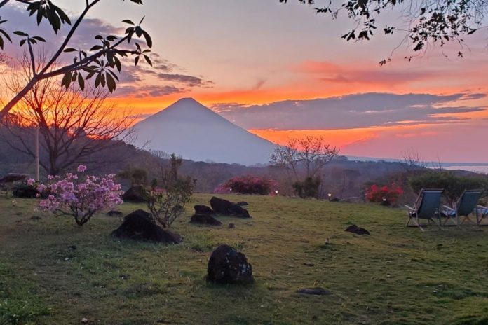 Foto: Una oferta turística espectacular para celebrar este 19 de julio en la Isla de Ometepe/ Kalambu restaurante