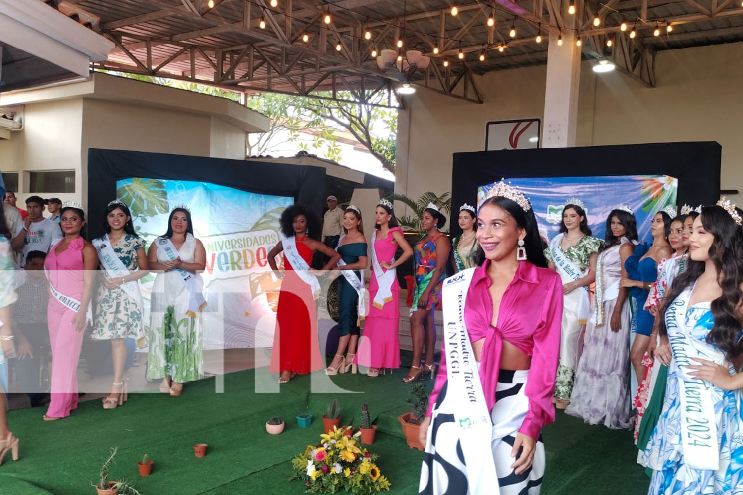 Foto: Elección de la reina de la madre tierra /TN8