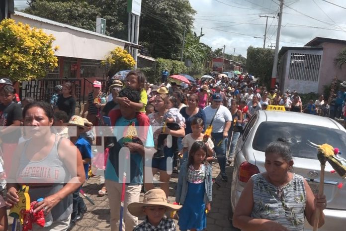 Foto: Niñez de Nandaime disfrutó del famoso y tradicional caballito de palo en las fiestas tradicionales/TN8