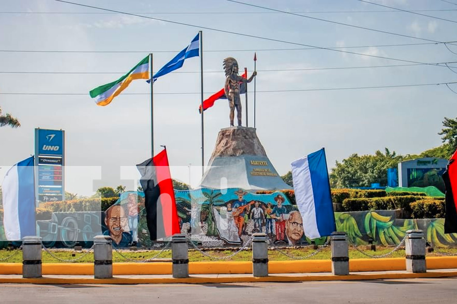 Foto: Chinandega, familias hicieron presencia en la inauguración del monumento "Rotonda Cacique el Agateyte"/TN8