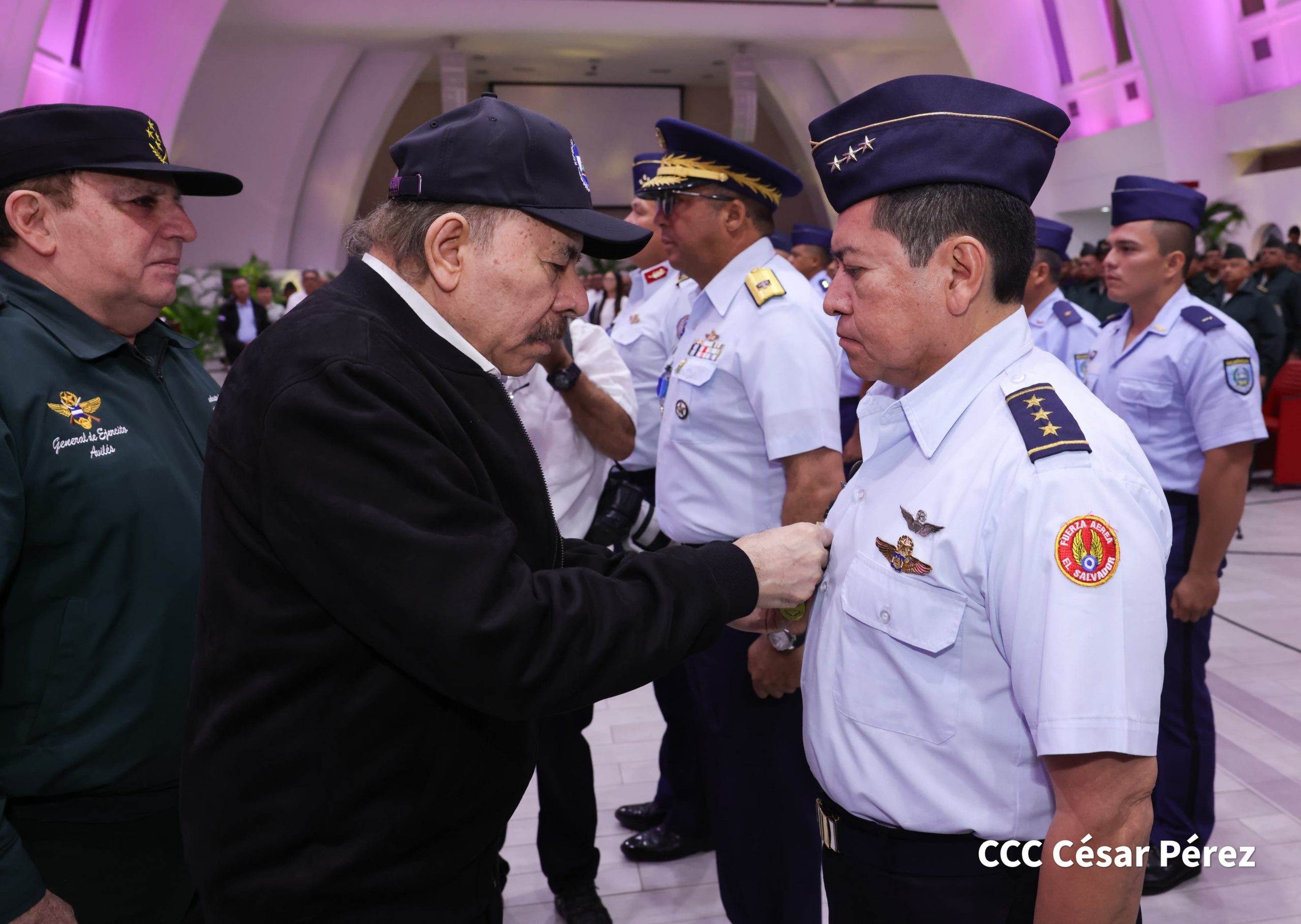 Foto: Presidente Daniel Ortega, en acto del 45 aniversario de la Fuerza Aérea / Cortesía