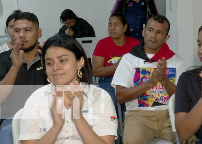 Foto: Proyectan documental en honor al 45/19