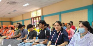 Foto: Entregan reconocimientos a estudiantes técnicos del CT SImón Bolívar / TN8