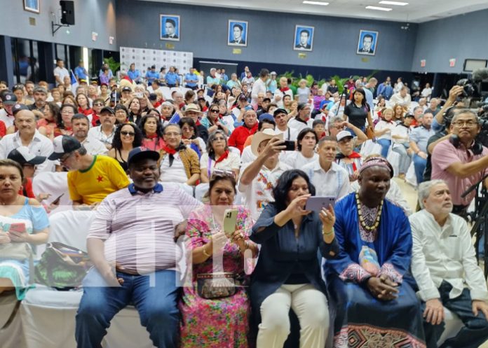 Foto: Encuentro con movimientos internacionales en la UNAN-Managua, Nicaragua / TN8