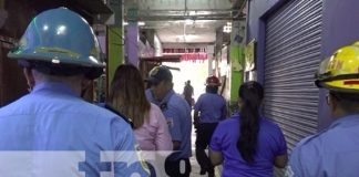 Foto: Revisión de sistemas eléctricos de los bomberos en el Mercado Periférico / TN8