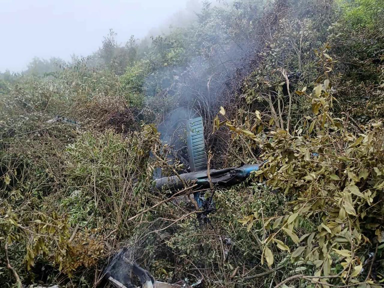 Foto: Accidente de helicóptero en Nepal deja cinco muertos/Créditos