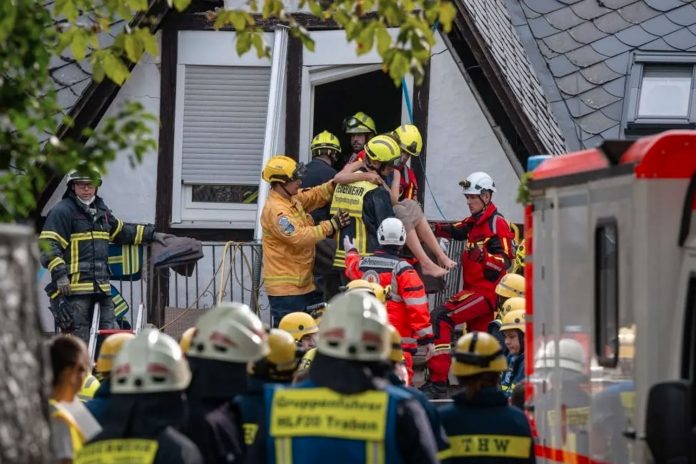 Dos muertos en el derrumbe de un hotel en Alemania