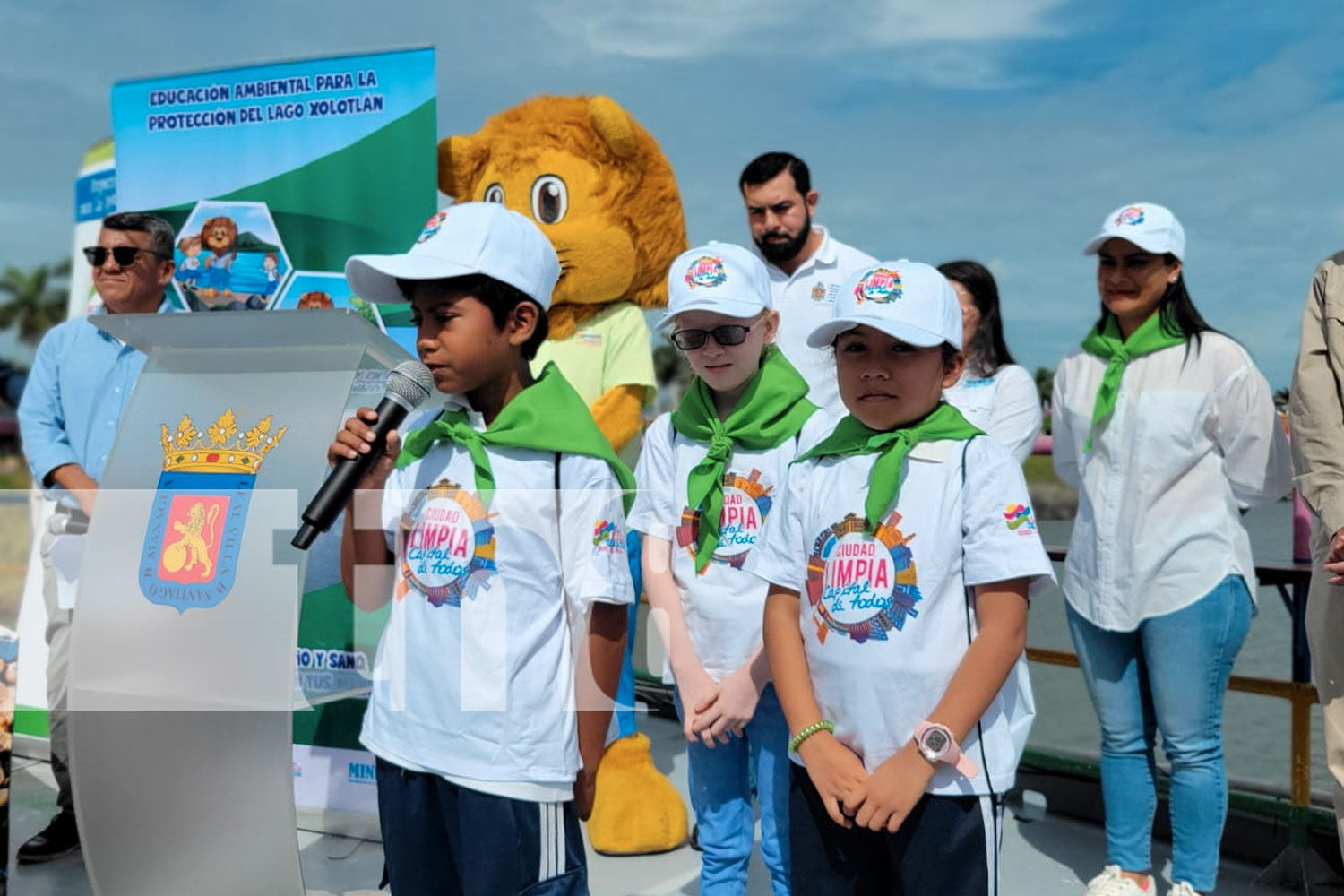 Foto: Proyecto de Escuelas Flotantes en colaboración con el JICA en el lago Xolotlán/TN8