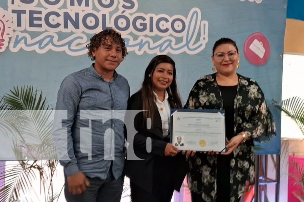 Foto: Nuevos profesionales se suman a la educación técnica en Carazo/TN8